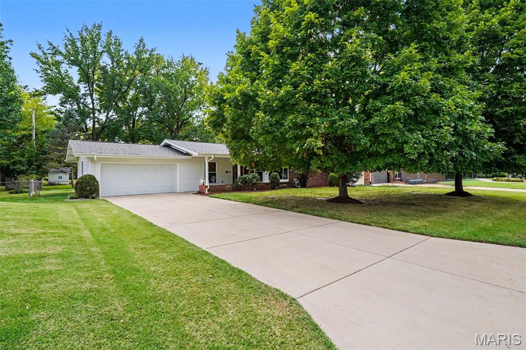 12540 Starspur Lane Property Photo 2