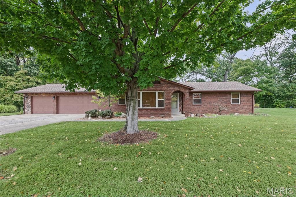 217 Hall Point Property Photo 1