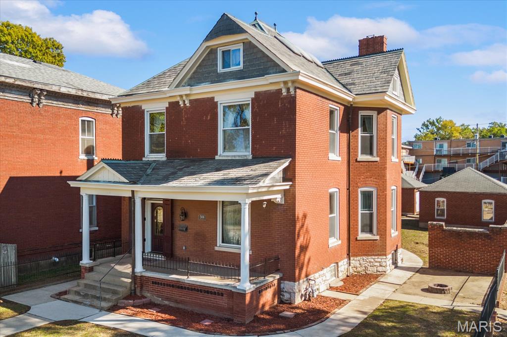 504 S High Street Property Photo 1