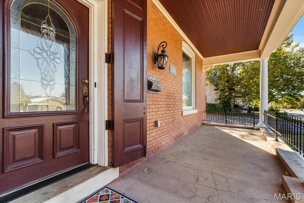 504 S High Street Property Photo 2