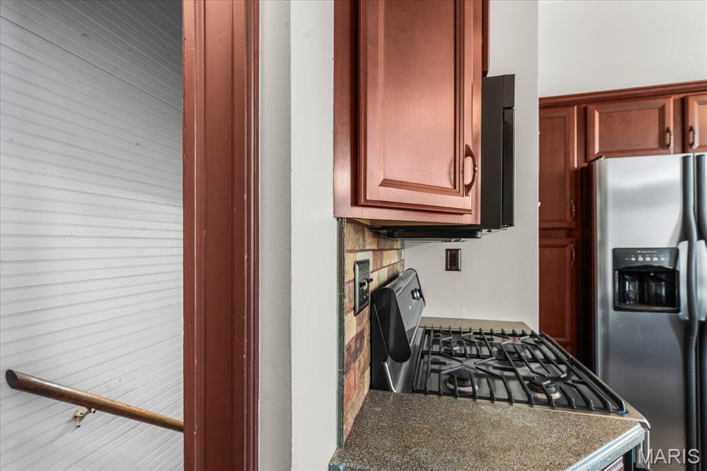 504 S High Street Property Photo 14
