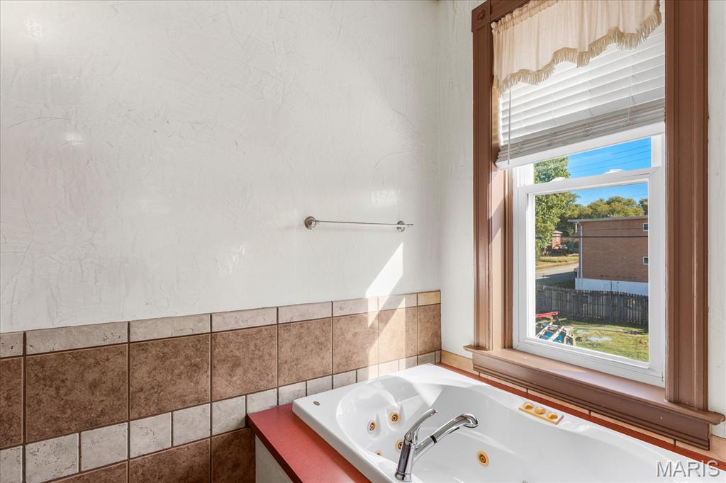 504 S High Street Property Photo 26