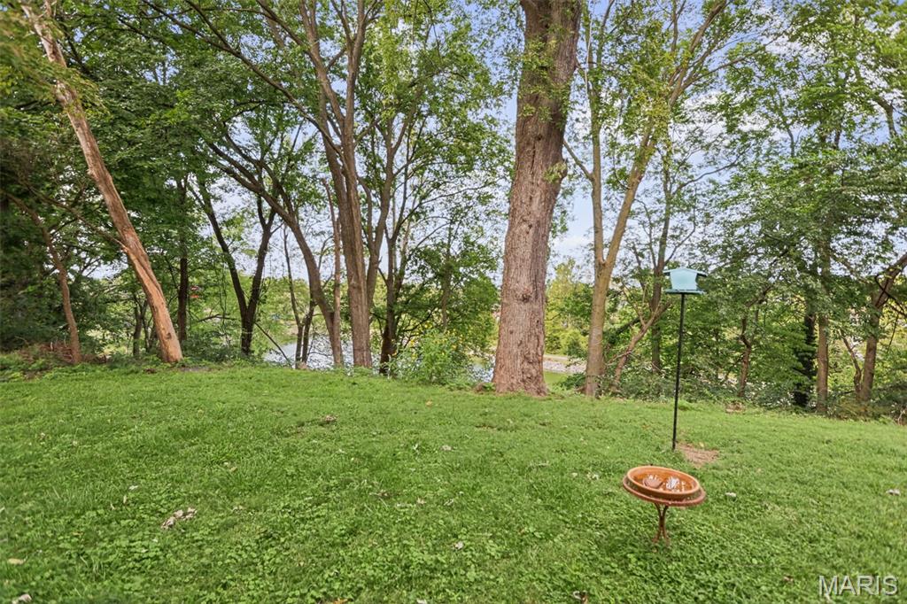 323 W Cleveland Avenue Property Photo 6