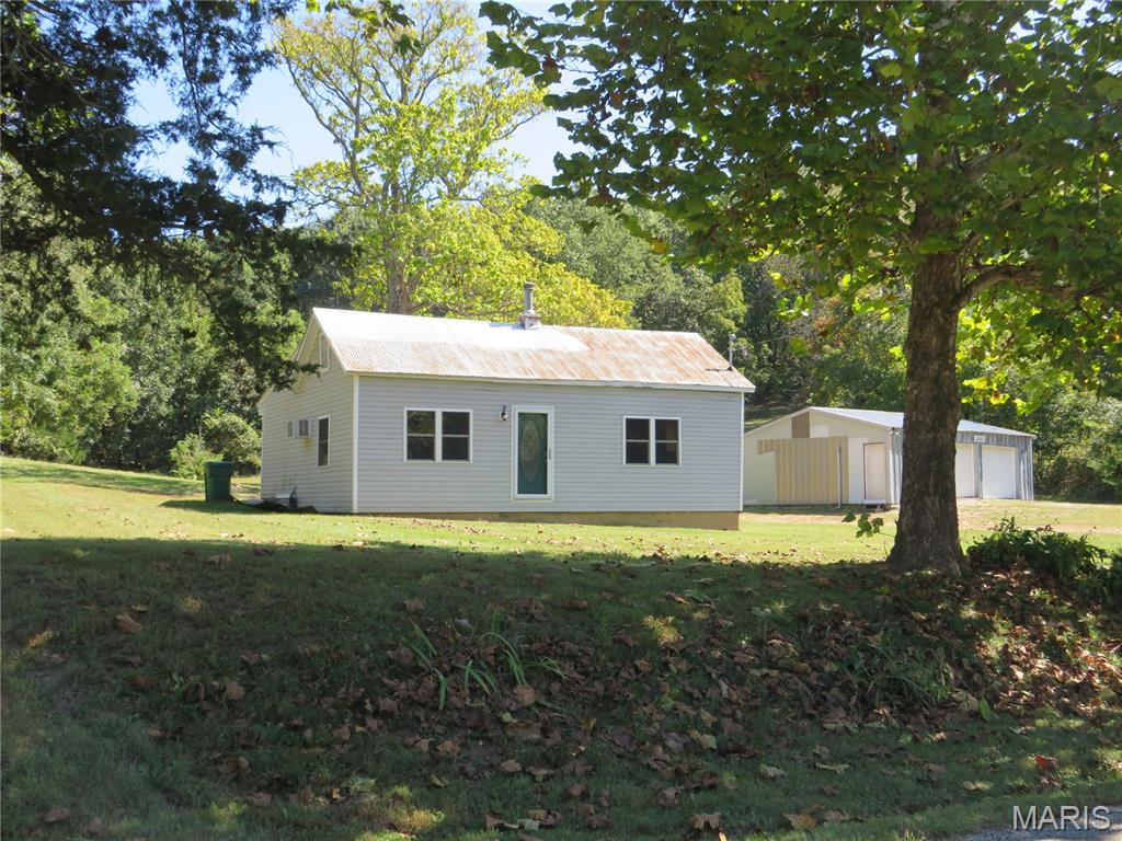 2554 Fowler Road Property Photo 1