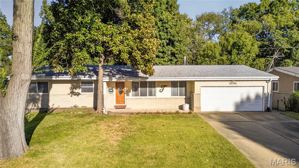 10706 Vorhof Drive Property Photo 1