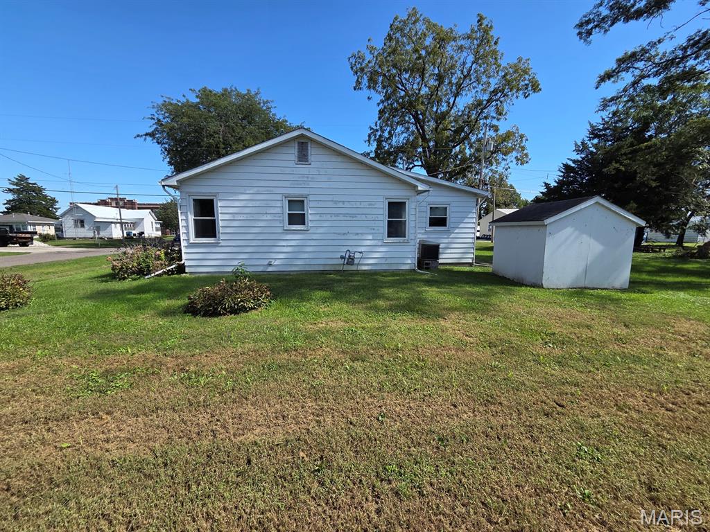 407 Madison Street Property Photo 2