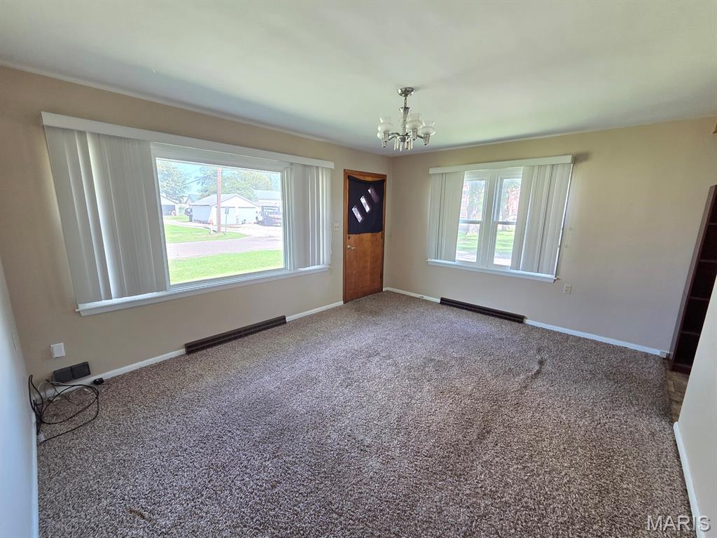 407 Madison Street Property Photo 7