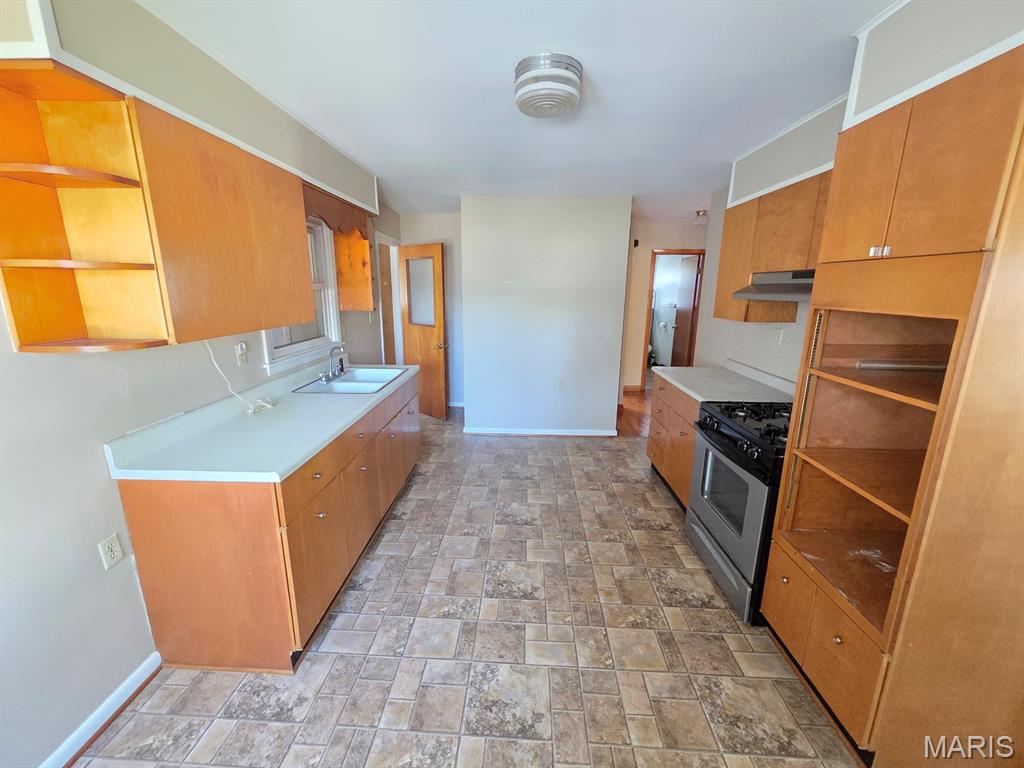 407 Madison Street Property Photo 10