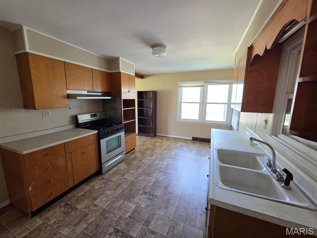 407 Madison Street Property Photo 12