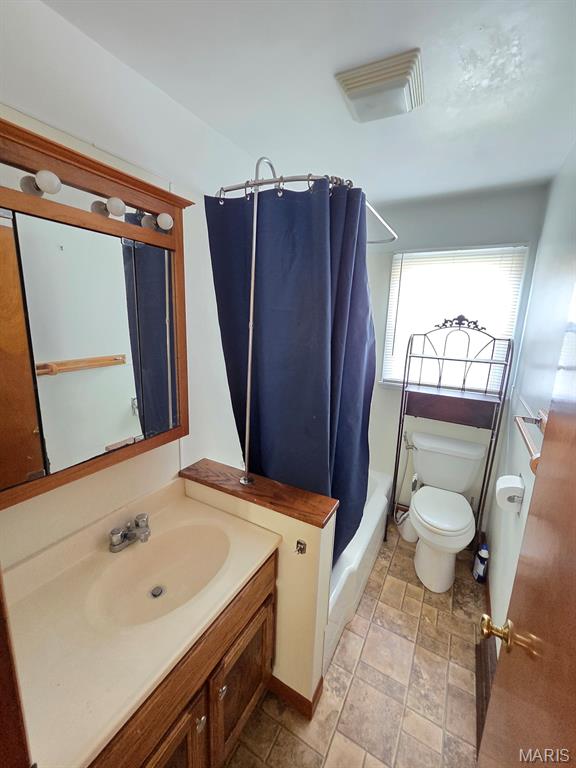 407 Madison Street Property Photo 16