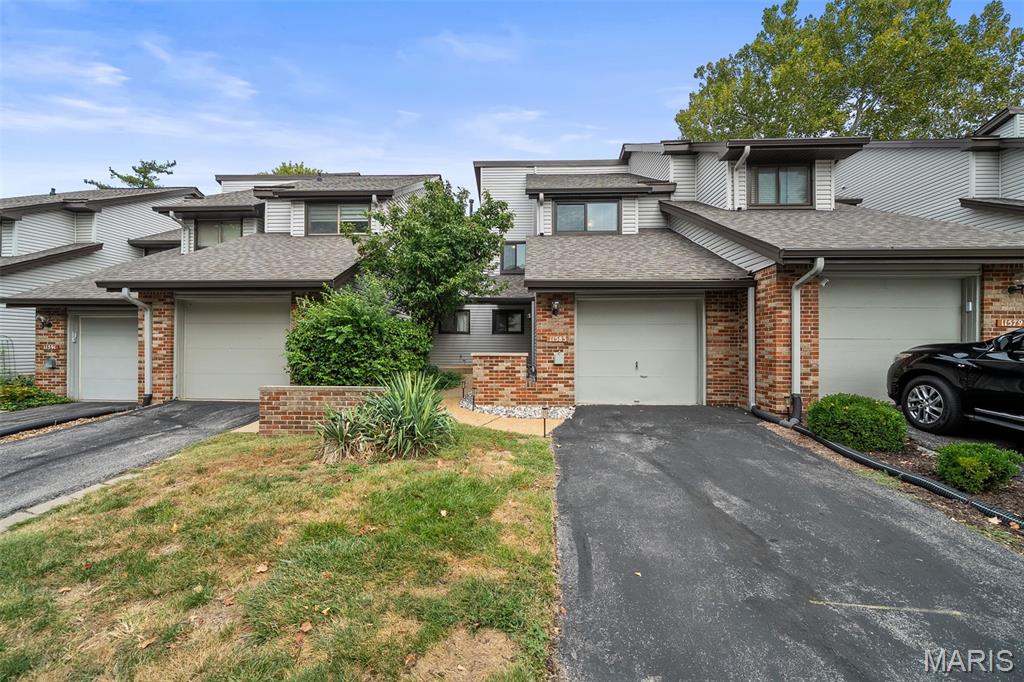 11583 Tawny Ash Court Property Photo 1