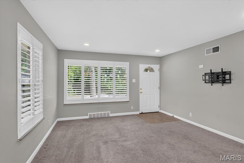 8418 Rosalie Avenue Property Photo 7