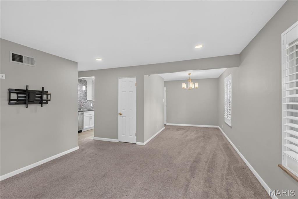8418 Rosalie Avenue Property Photo 11