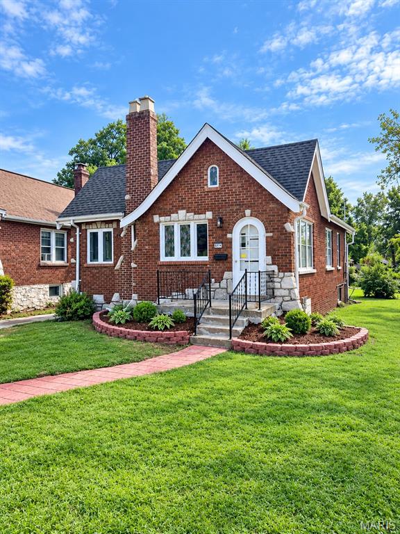 6514 Glenmore Avenue Property Photo 1