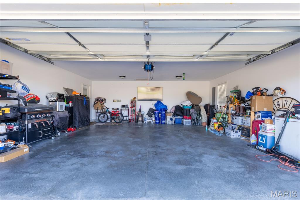 1215 Huntress Property Photo 19