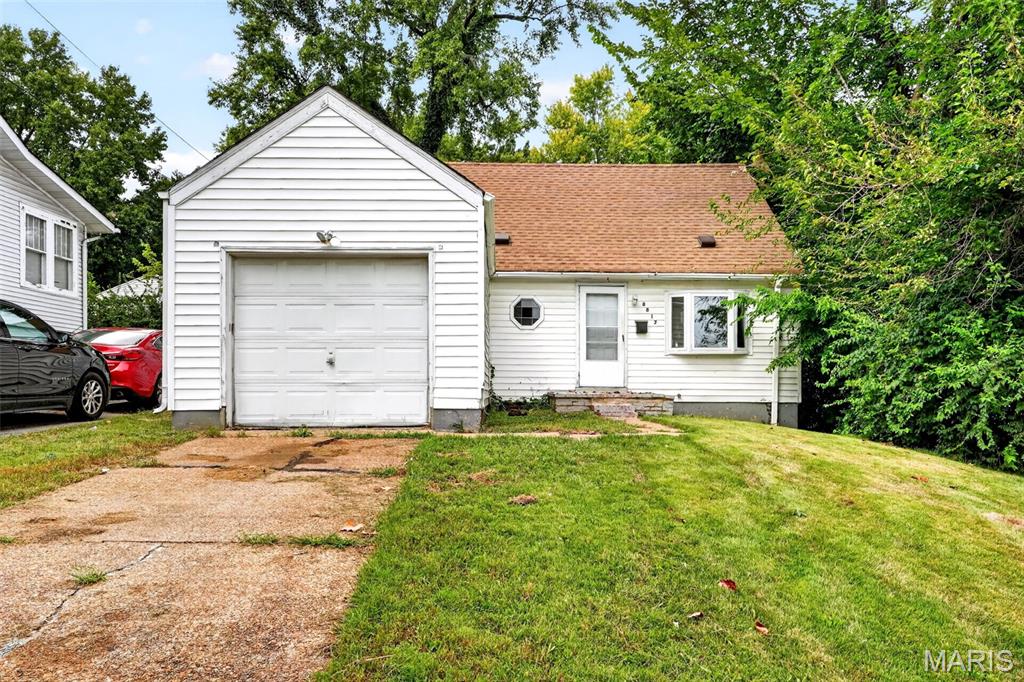 8817 Blewett Avenue Property Photo 1
