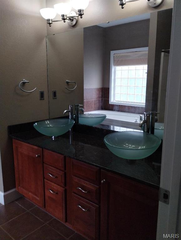 300 Sooter Lane Property Photo 9