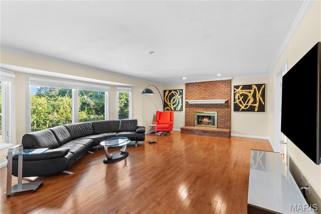 11929 Clayton Road Property Photo 15