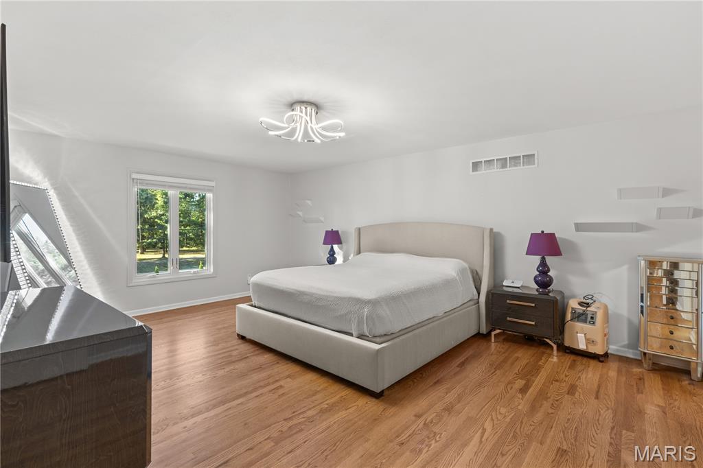 11929 Clayton Road Property Photo 21