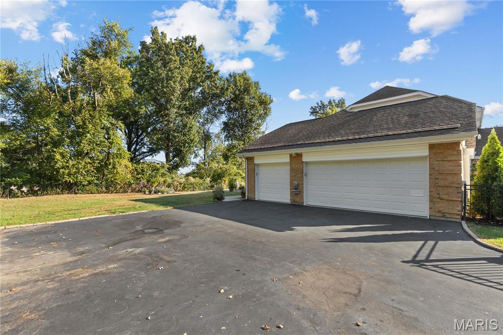 11929 Clayton Road Property Photo 42