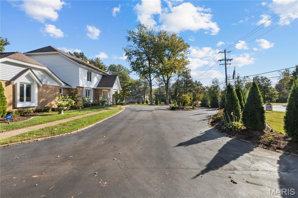 11929 Clayton Road Property Photo 45