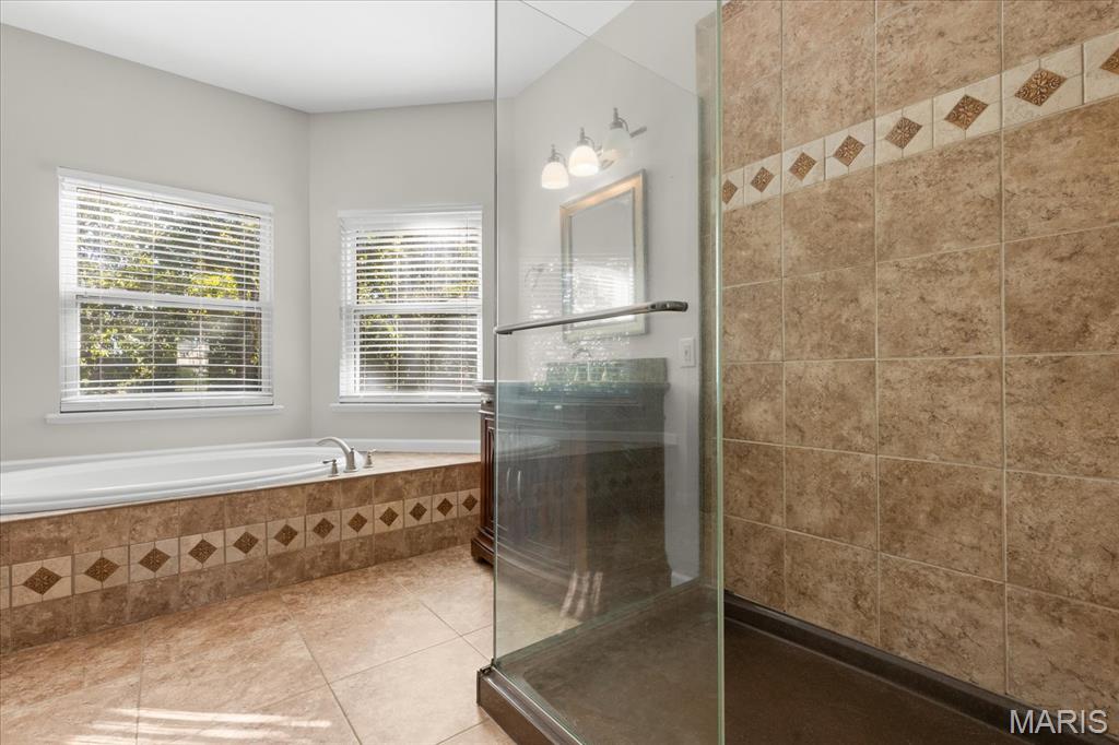 16 Regatta Bay Court Property Photo 40