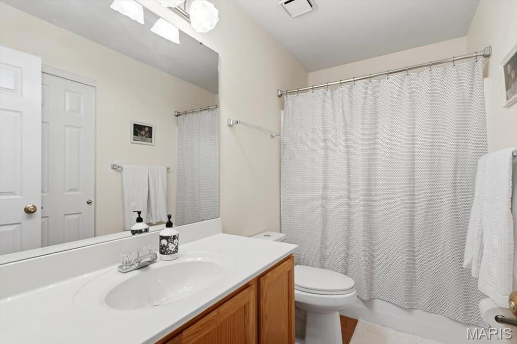16948 Kingstowne Place Drive Property Photo 40