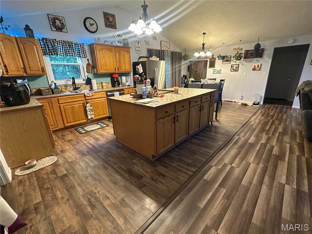 2477 State Highway E Property Photo 8