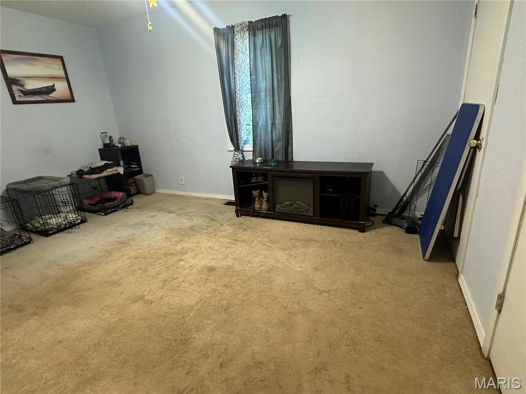 2477 State Highway E Property Photo 15