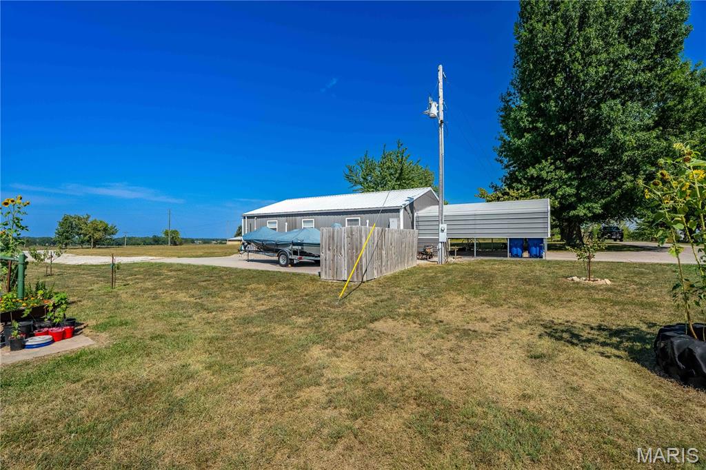 33961 Highway D Property Photo 47