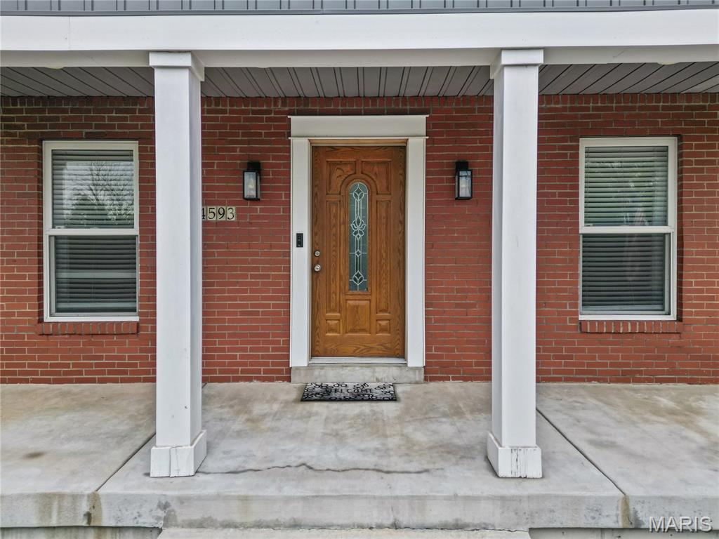 4593 Old Baumgartner Road Property Photo 3