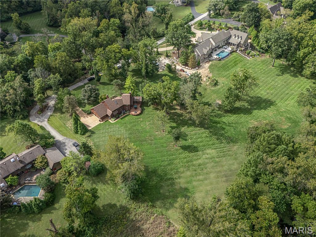18 Overbrook Drive Property Photo 3