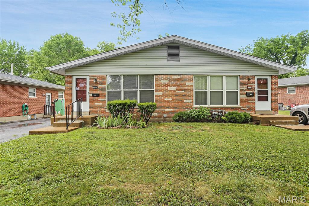 6267 N Hanley Road Property Photo 20