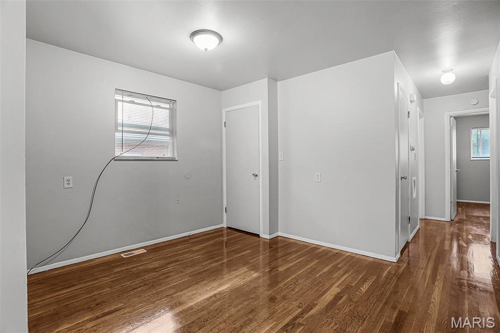 6267 N Hanley Road Property Photo 28