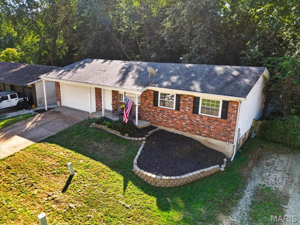 5034 Country Valley Drive Property Photo 2