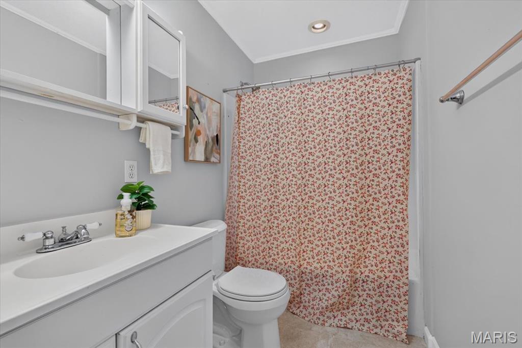5034 Country Valley Drive Property Photo 15