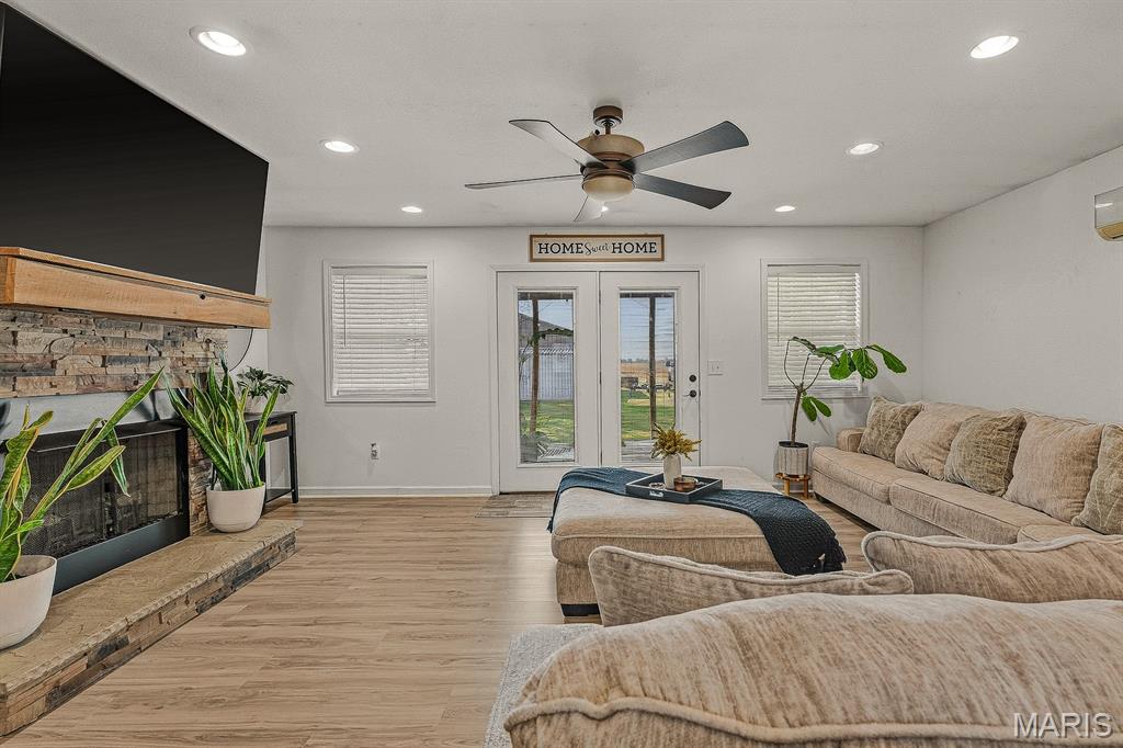 15076 State Highway A Property Photo 3