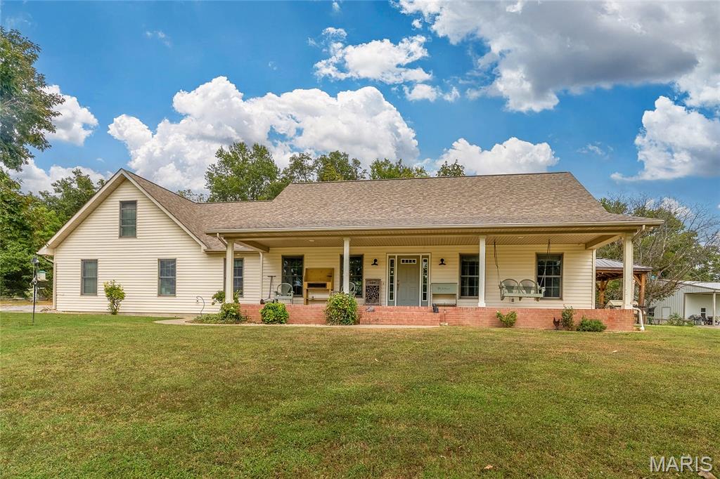 8945 State Route 14 Property Photo 1
