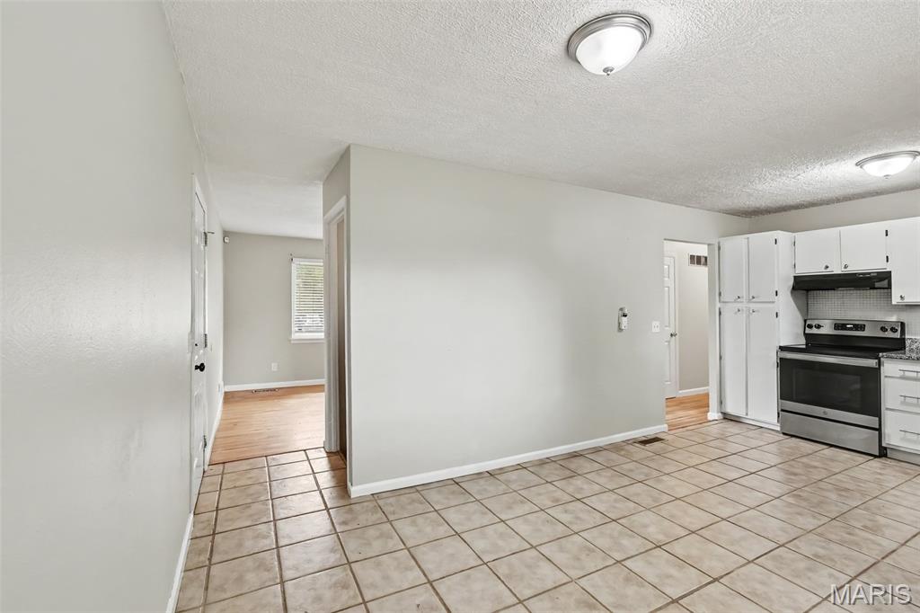 5329 Ville Angela Lane Property Photo 6