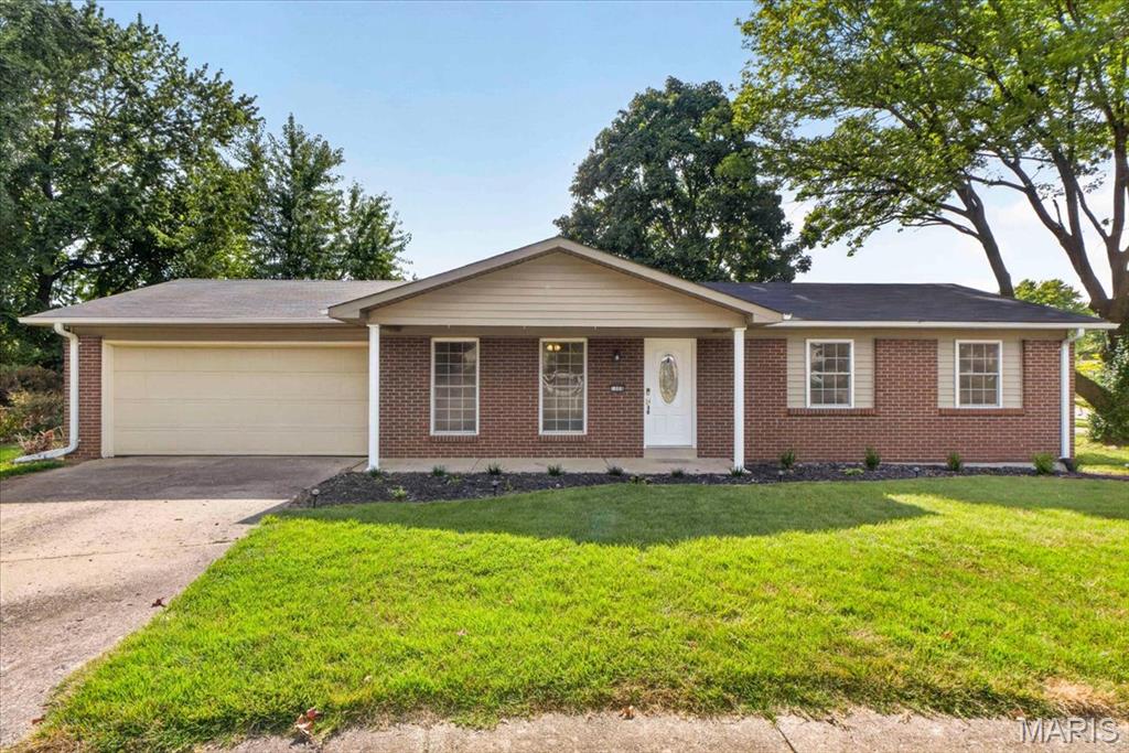 1008 N Duchesne Drive Property Photo 1