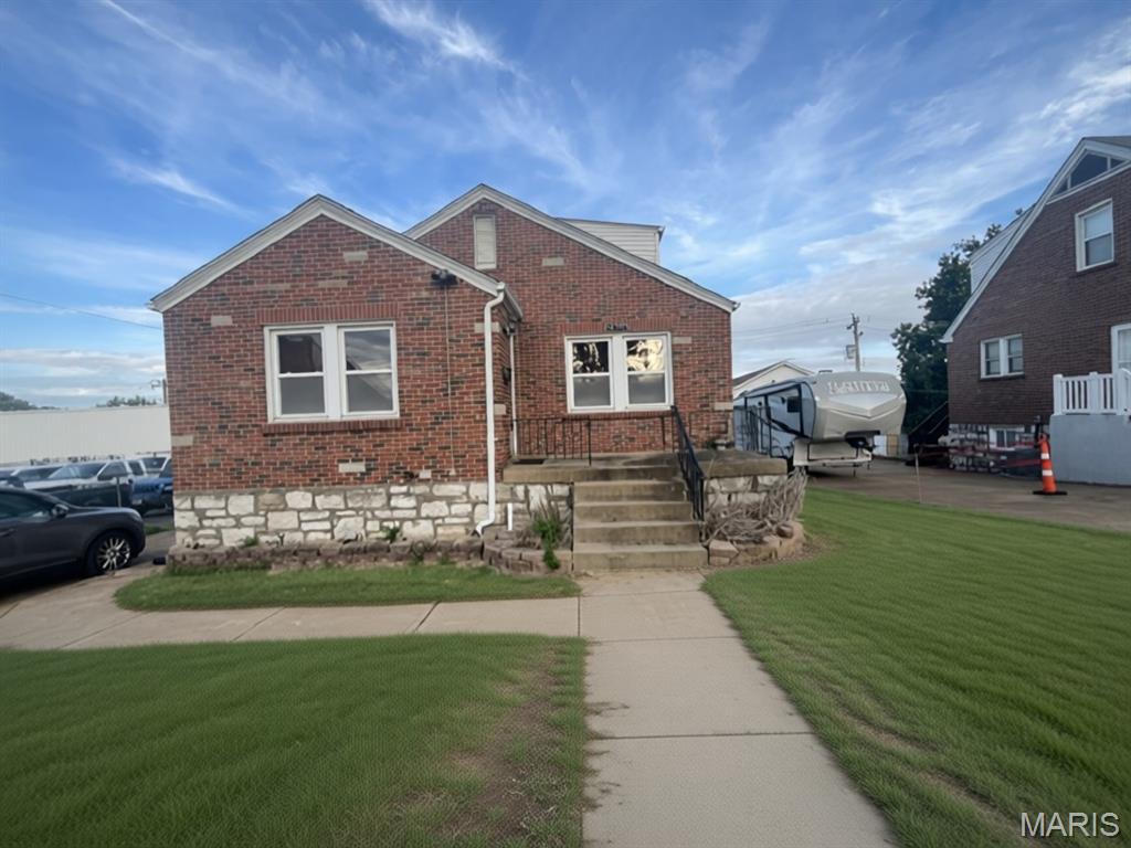 9010 Eden Avenue Property Photo 1