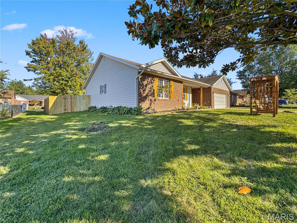 118 Osterhage Drive Property Photo 3
