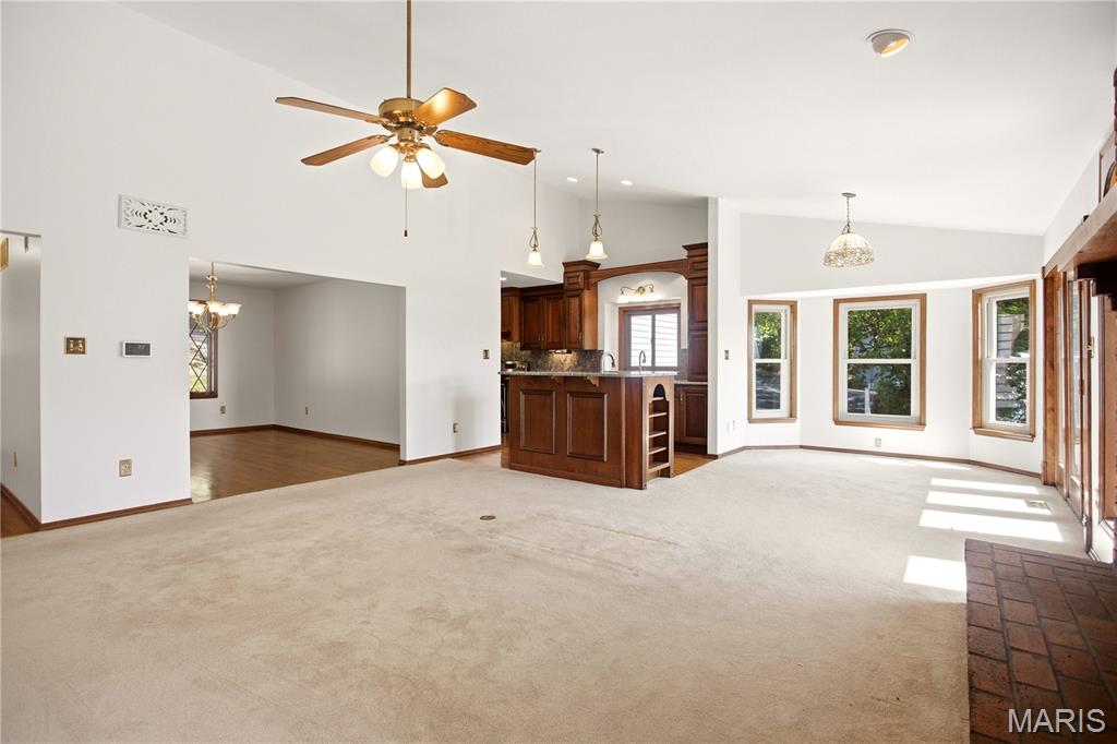 2 Rockwood Forest Glen Property Photo 17