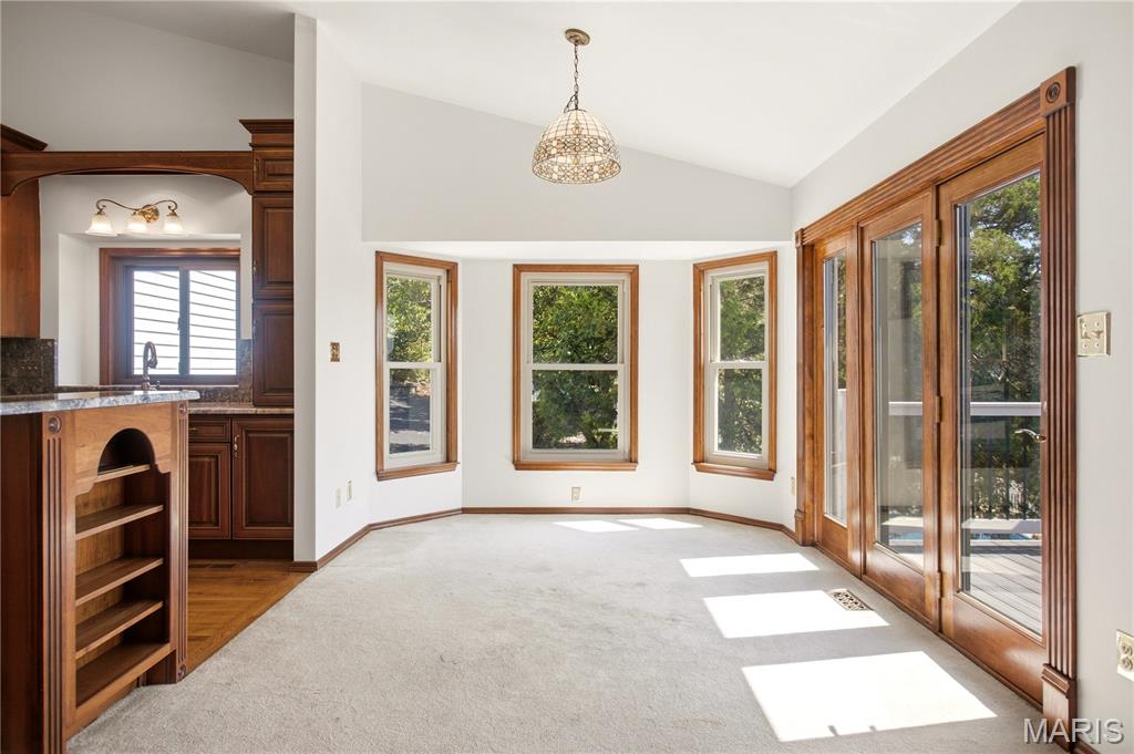 2 Rockwood Forest Glen Property Photo 19