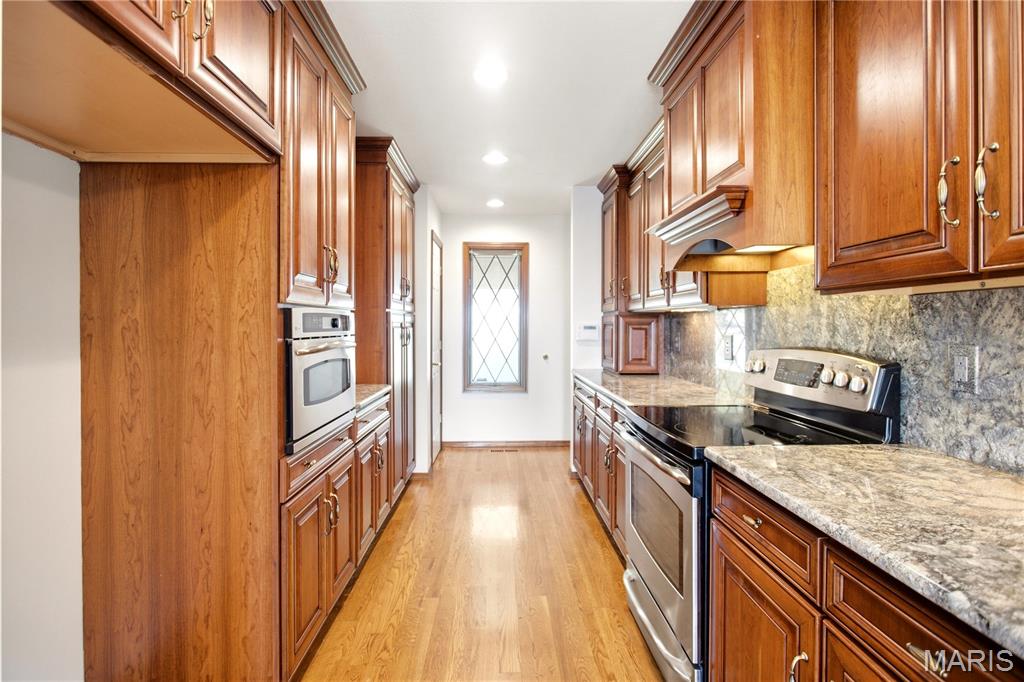 2 Rockwood Forest Glen Property Photo 22
