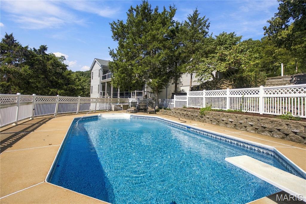 2 Rockwood Forest Glen Property Photo 47