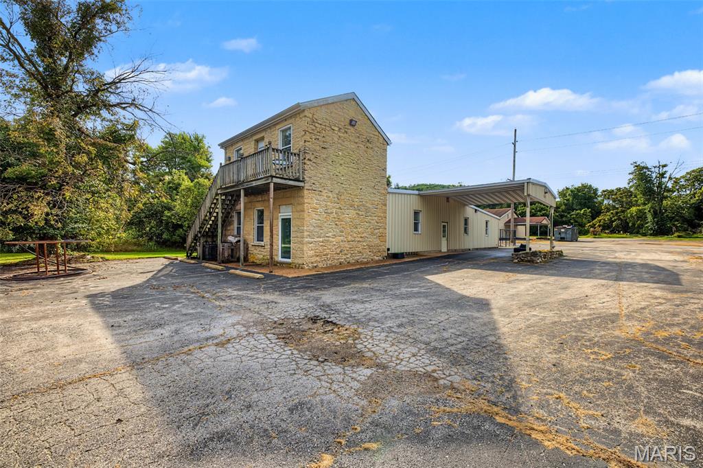 168 Main Street Property Photo