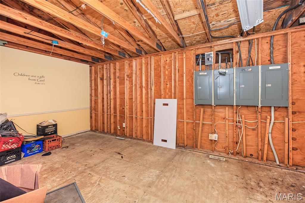168 Main Street Property Photo 20