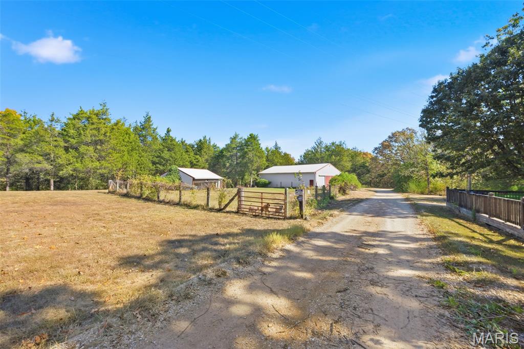 12956 Hencher Road Property Photo 1