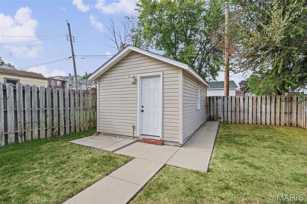 4725 Hummel Avenue Property Photo 19